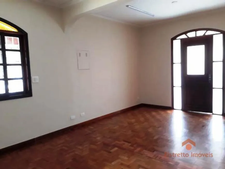 Foto 1 de Casa com 2 Quartos à venda, 180m² em Vila São Francisco, São Paulo