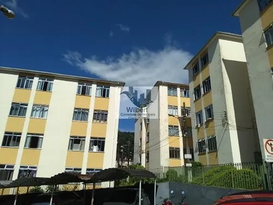 Foto 1 de Apartamento com 3 Quartos para alugar, 50m² em Mosela, Petrópolis