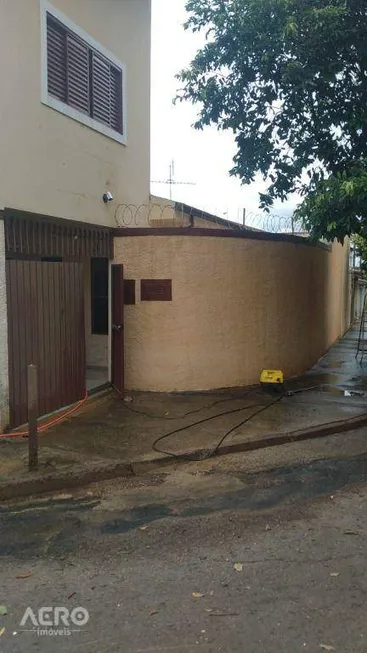 Foto 1 de Casa com 3 Quartos à venda, 136m² em Jardim Petrópolis, Bauru