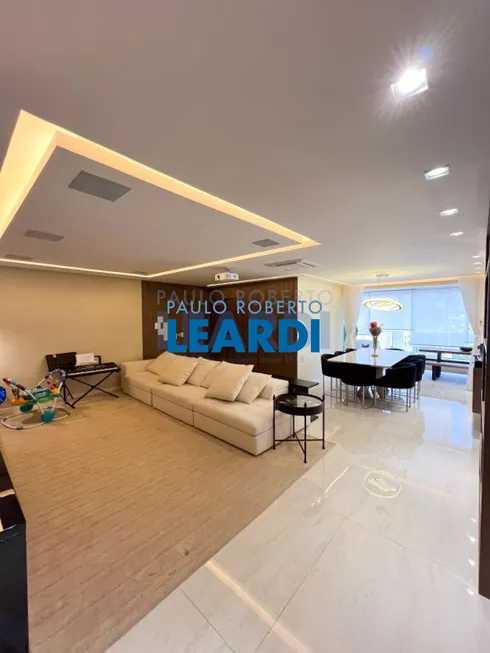 Foto 1 de Apartamento com 3 Quartos à venda, 168m² em Tamboré, Santana de Parnaíba