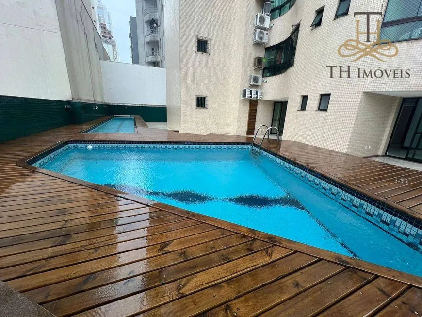 Foto 1 de Apartamento com 3 Quartos à venda, 597m² em Centro, Balneário Camboriú