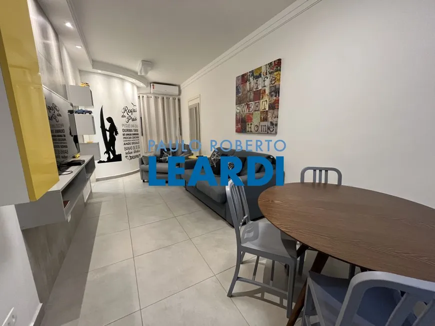 Foto 1 de Apartamento com 1 Quarto à venda, 65m² em Jardim Las Palmas, Guarujá