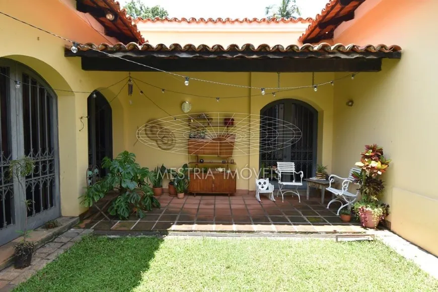 Foto 1 de Casa com 4 Quartos à venda, 410m² em Cidade Jardim, São Paulo