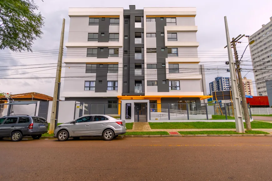 Foto 1 de Kitnet com 1 Quarto à venda, 30m² em Portão, Curitiba