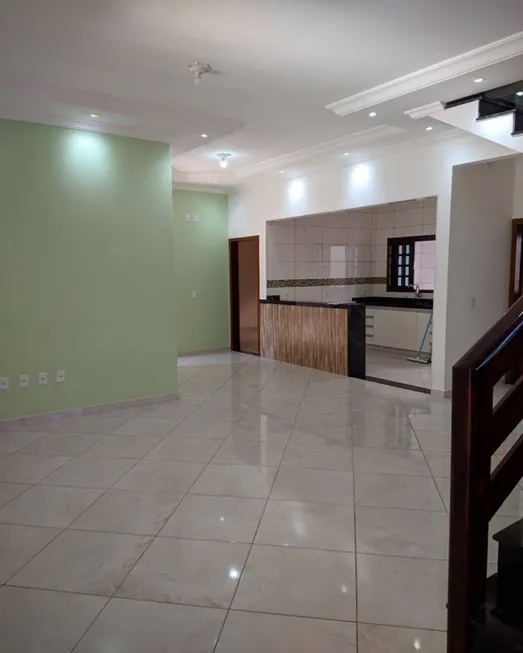 Foto 1 de Casa com 4 Quartos à venda, 220m² em Residencial Santa Paula, Jacareí