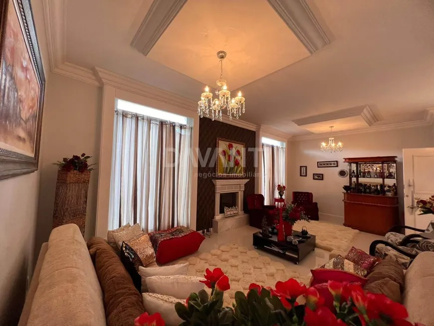 Foto 1 de Casa de Condomínio com 5 Quartos à venda, 368m² em Condominio Residencial Terras do Oriente, Valinhos