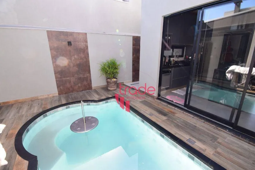 Foto 1 de Casa de Condomínio com 3 Quartos para alugar, 147m² em Jardim Valencia, Ribeirão Preto
