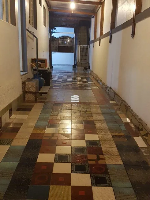 Foto 1 de Sobrado com 5 Quartos à venda, 145m² em Mirandópolis, São Paulo