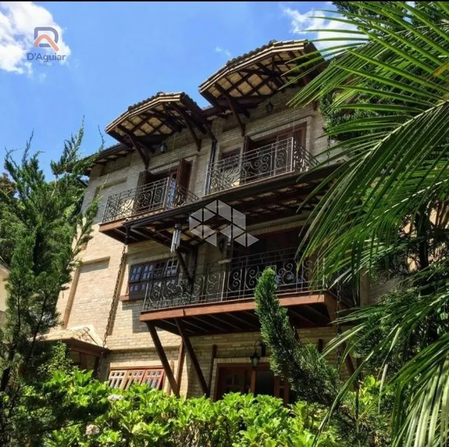 Foto 1 de Casa com 3 Quartos à venda, 370m² em Parque Imperial, Mairiporã