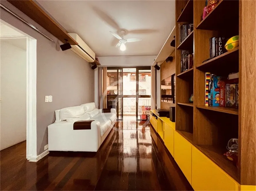 Foto 1 de Apartamento com 2 Quartos à venda, 97m² em Gávea, Rio de Janeiro