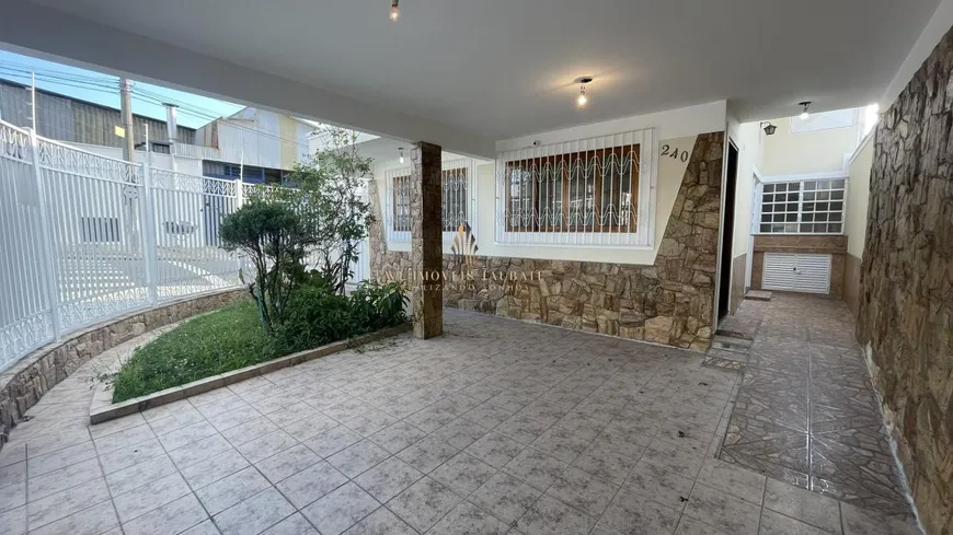 Foto 1 de Casa com 3 Quartos à venda, 164m² em Jardim Eulália, Taubaté