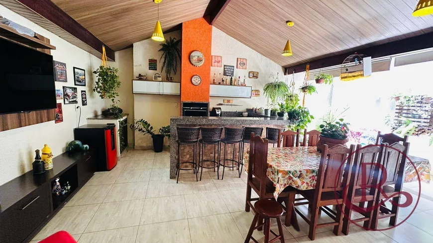 Foto 1 de Casa de Condomínio com 3 Quartos à venda, 132m² em Parque Anhangüera, Goiânia