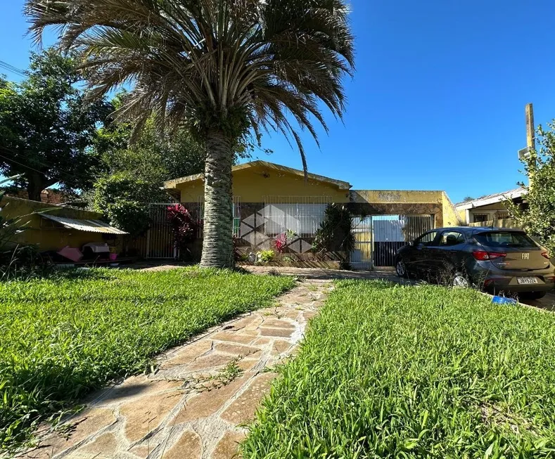 Foto 1 de Casa com 3 Quartos à venda, 140m² em Olaria, Canoas