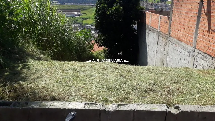 Foto 1 de Lote/Terreno à venda, 150m² em Laranjeiras, Caieiras