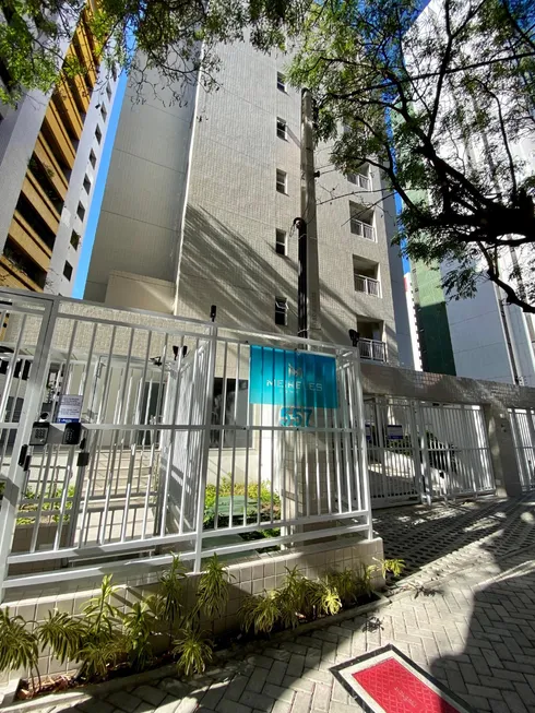 Foto 1 de Apartamento com 1 Quarto para alugar, 50m² em Meireles, Fortaleza