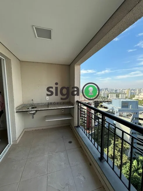 Foto 1 de Apartamento com 3 Quartos à venda, 70m² em Morumbi, São Paulo