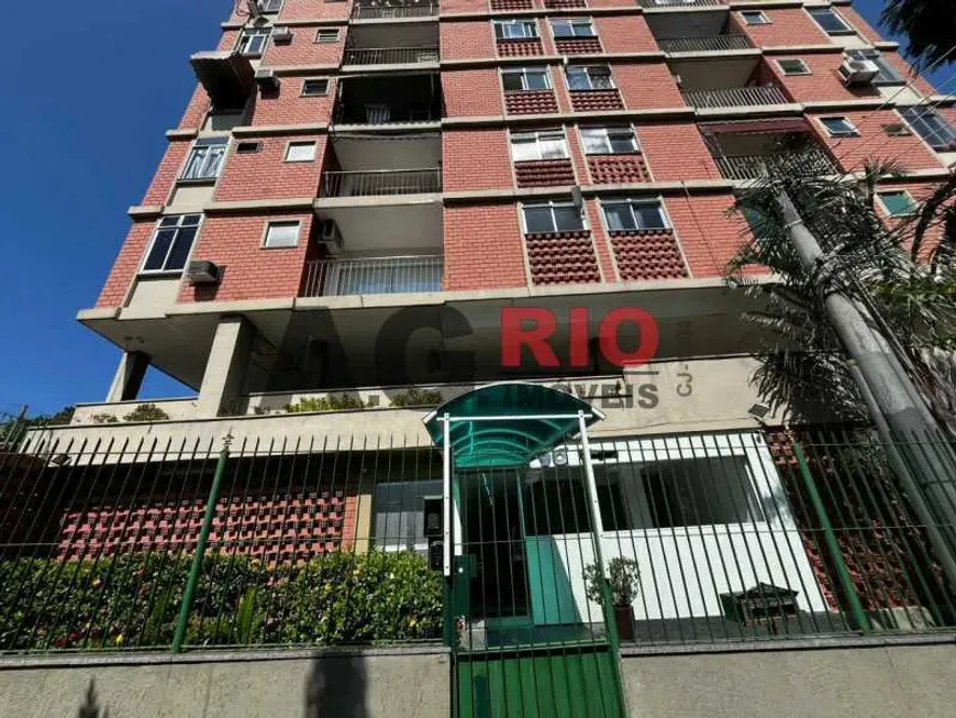 Foto 1 de Apartamento com 2 Quartos para alugar, 60m² em Tanque, Rio de Janeiro