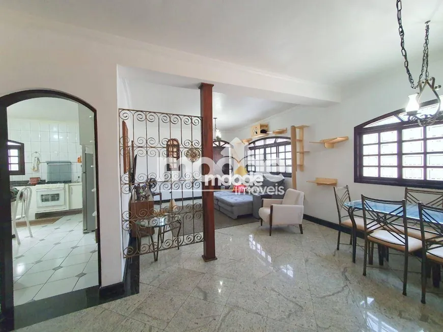 Foto 1 de Casa com 3 Quartos à venda, 340m² em Adalgisa, Osasco