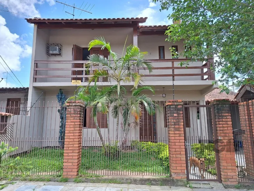 Foto 1 de Casa com 3 Quartos à venda, 220m² em Jardim Algarve, Alvorada