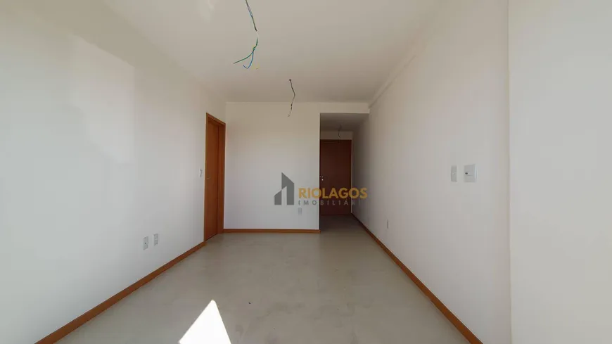 Foto 1 de Apartamento com 1 Quarto à venda, 57m² em Braga, Cabo Frio