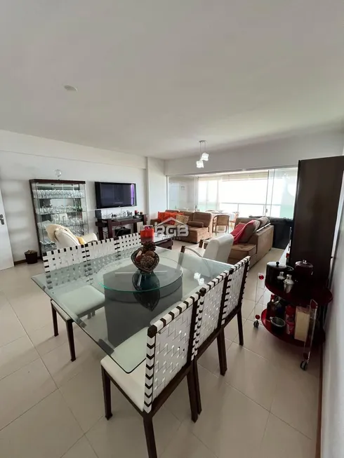 Foto 1 de Apartamento com 3 Quartos à venda, 143m² em Patamares, Salvador