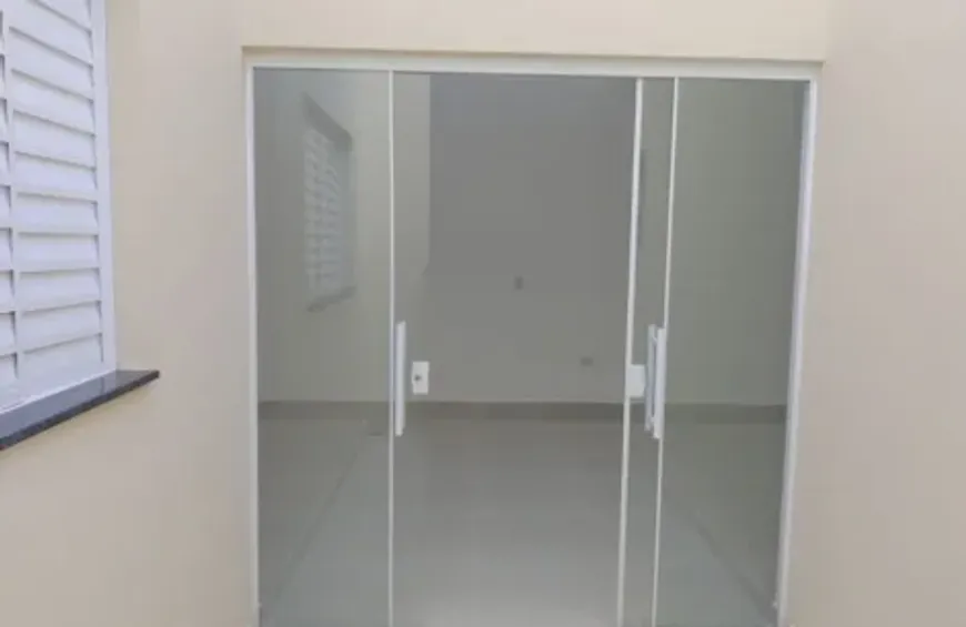 Foto 1 de Casa de Condomínio com 2 Quartos à venda, 135m² em Portal dos Passaros, São José dos Campos