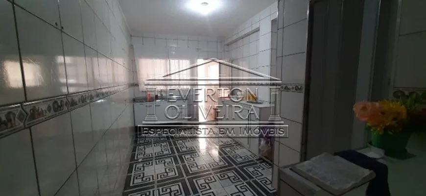 Foto 1 de Sobrado com 3 Quartos à venda, 180m² em Primeiro de Maio, Jacareí