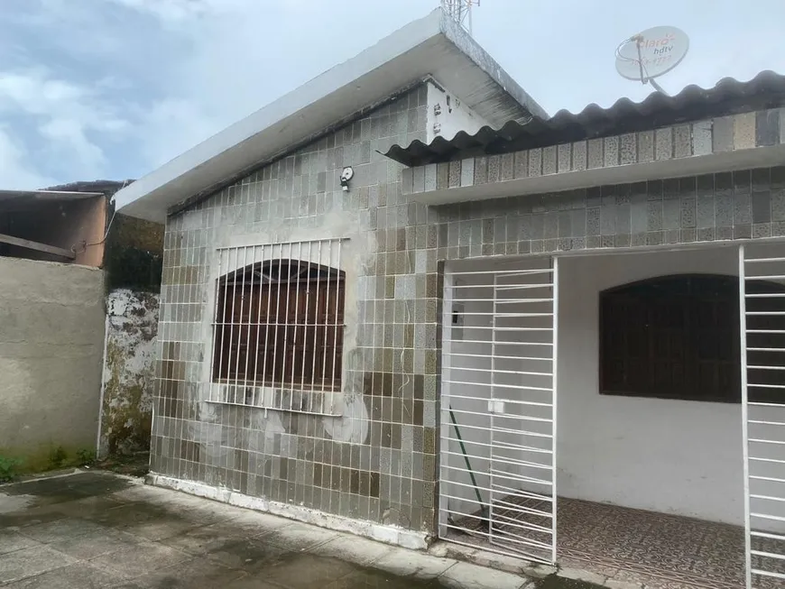 Foto 1 de Casa com 2 Quartos para alugar, 100m² em Boa Viagem, Recife