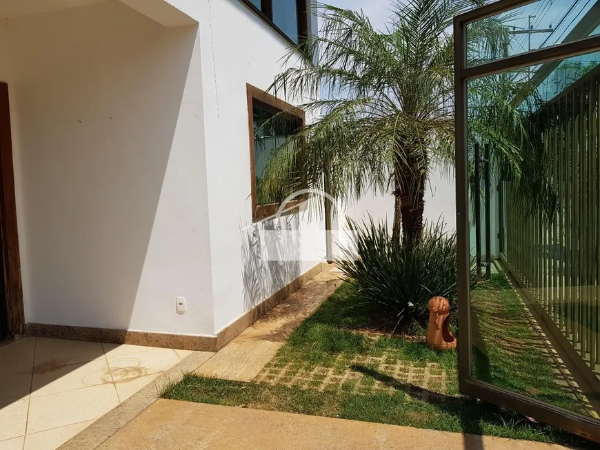 Foto 1 de Casa com 4 Quartos à venda, 324m² em Sao Pedro, Sete Lagoas