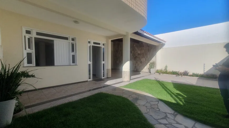 Foto 1 de Casa com 4 Quartos à venda, 150m² em Atalaia, Aracaju
