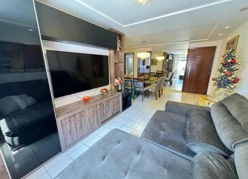Foto 1 de Apartamento com 3 Quartos à venda, 102m² em Lagoa Nova, Natal