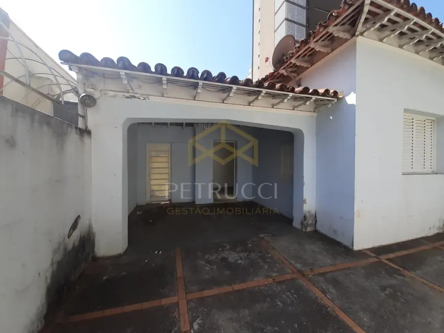 Foto 1 de Casa com 2 Quartos para alugar, 131m² em Cambuí, Campinas