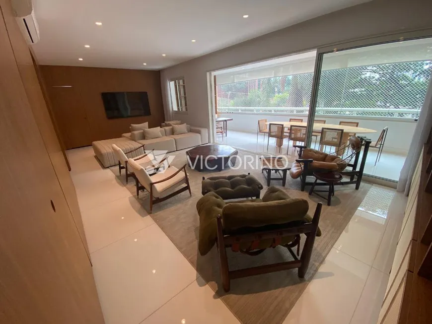 Foto 1 de Apartamento com 4 Quartos à venda, 152m² em Itaim Bibi, São Paulo