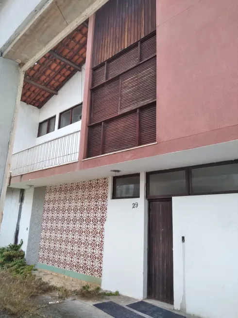 Foto 1 de Casa com 4 Quartos à venda, 270m² em Barbalho, Salvador