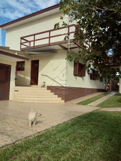 Foto 1 de Sobrado com 3 Quartos à venda, 227m² em Nossa Senhora das Graças, Canoas