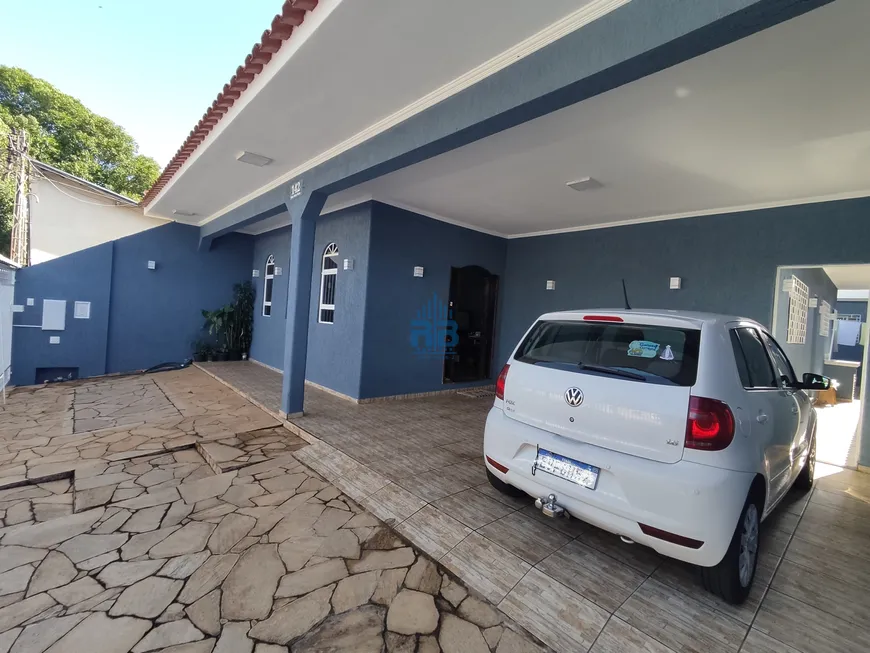 Foto 1 de Casa com 3 Quartos à venda, 242m² em Cidade Jardim, Presidente Prudente