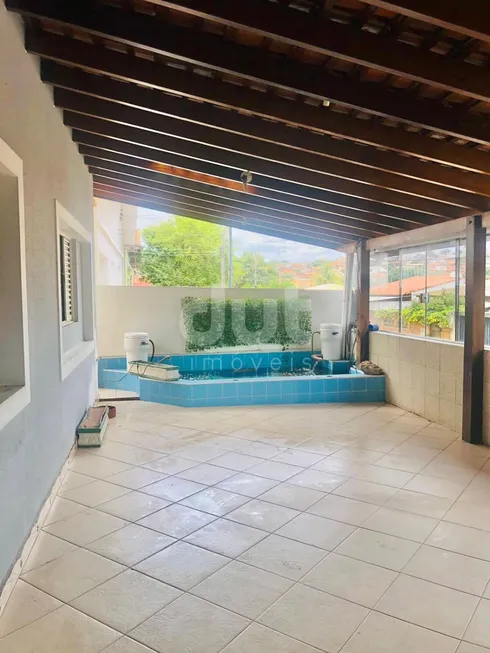 Foto 1 de Casa com 3 Quartos à venda, 200m² em Jardim Baronesa, Campinas