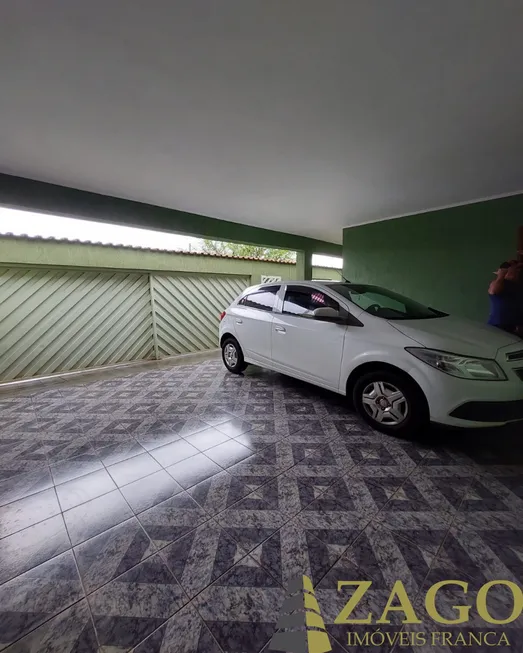 Foto 1 de Casa com 3 Quartos à venda, 300m² em São Joaquim, Franca