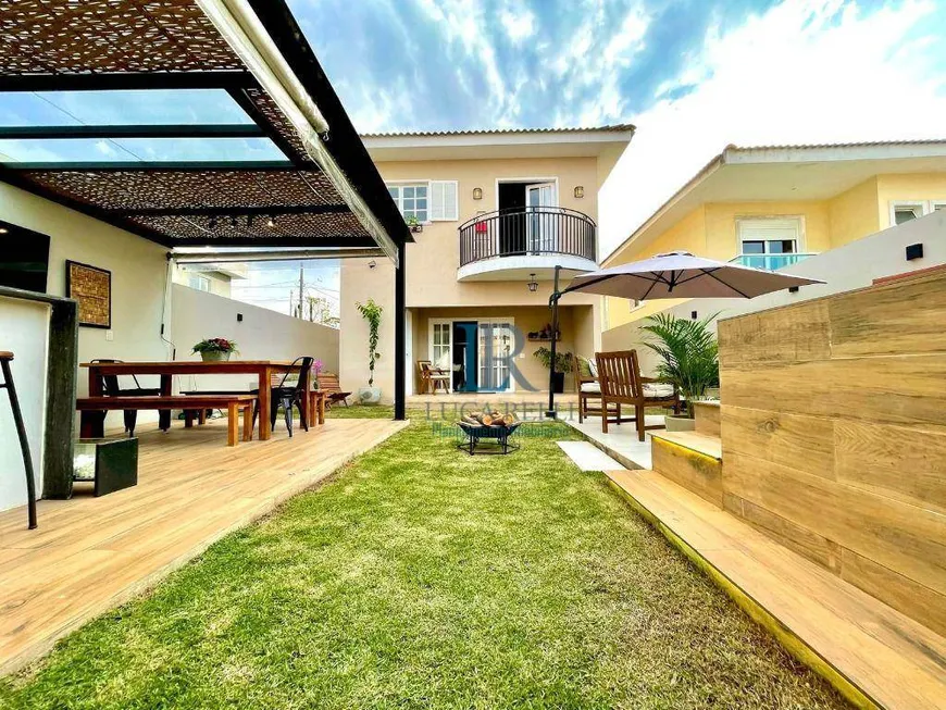 Foto 1 de Casa de Condomínio com 3 Quartos à venda, 140m² em Pitas, Cotia