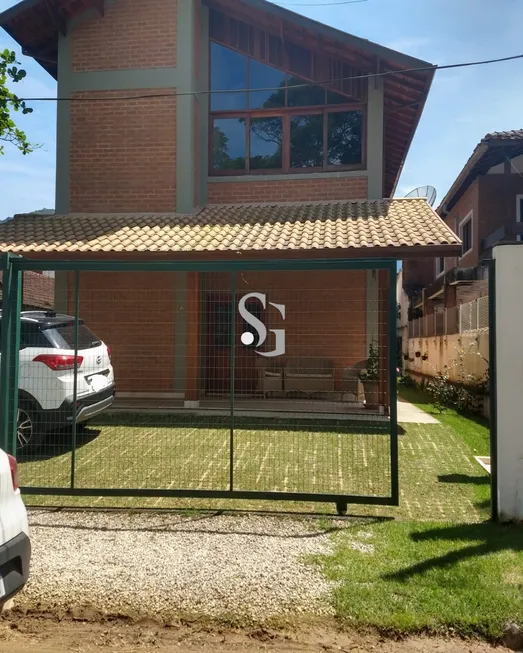 Foto 1 de Casa de Condomínio com 5 Quartos à venda, 360m² em Lagoinha, Ubatuba