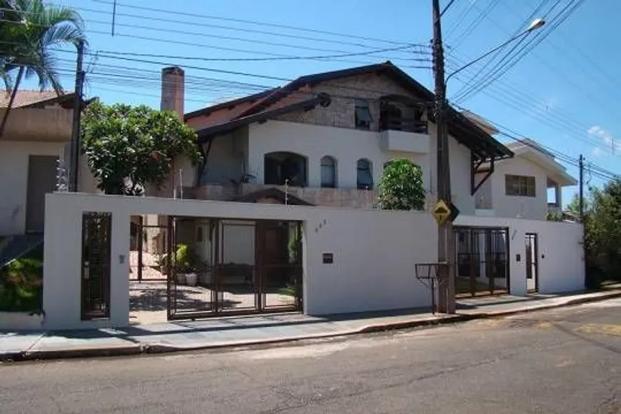 Foto 1 de Casa com 6 Quartos para venda ou aluguel, 689m² em Lago Parque, Londrina