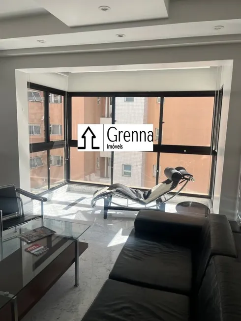 Foto 1 de Apartamento com 3 Quartos para alugar, 140m² em Vila Nova Conceição, São Paulo