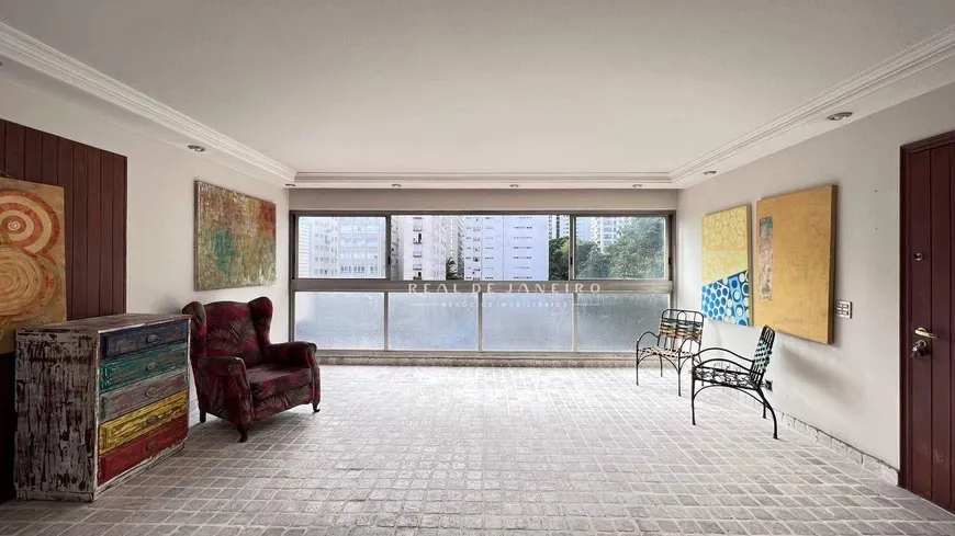 Foto 1 de Apartamento com 3 Quartos à venda, 122m² em Jardim América, São Paulo