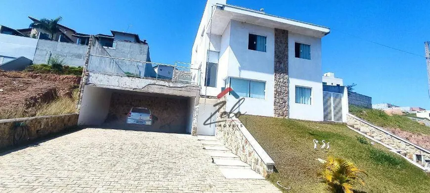 Foto 1 de Casa de Condomínio com 4 Quartos à venda, 278m² em Cambarah, Jarinu