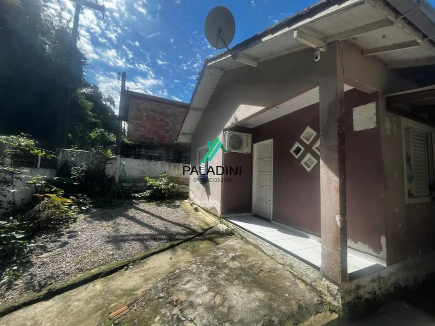 Foto 1 de Apartamento com 3 Quartos à venda, 95m² em Ribanceira, Imbituba