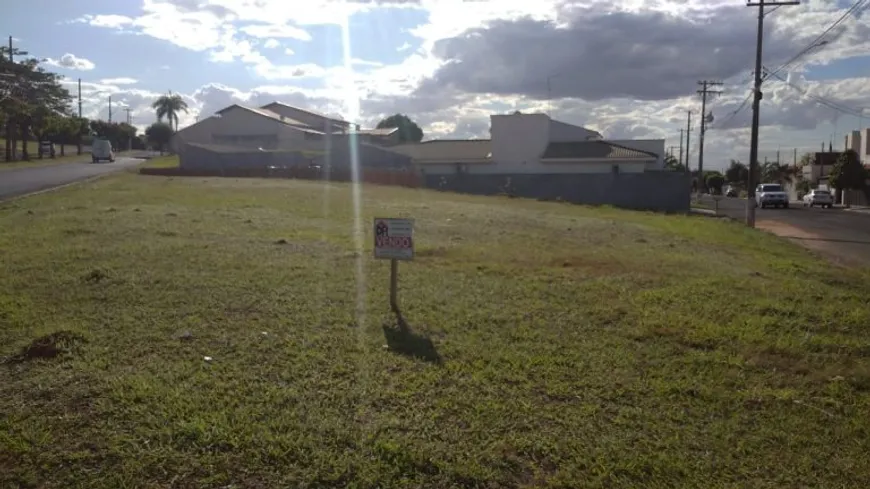 Foto 1 de Lote/Terreno à venda em Centro, Valentim Gentil