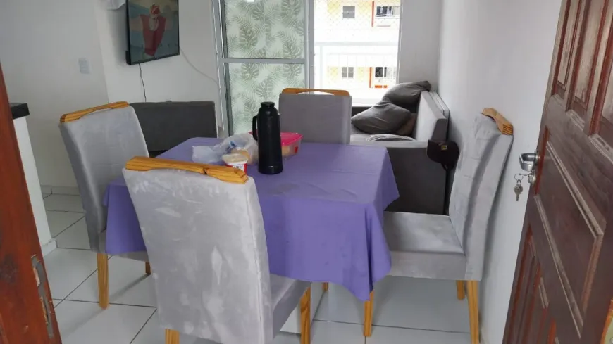 Foto 1 de Apartamento com 2 Quartos à venda, 50m² em Barrocão, Itaitinga