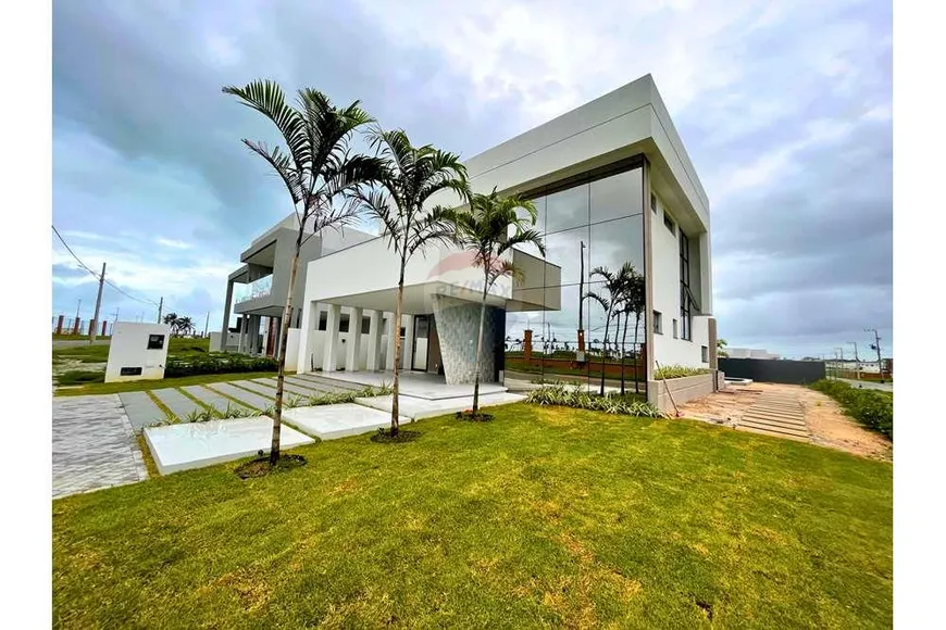 Foto 1 de Casa de Condomínio com 4 Quartos à venda, 256m² em Centro, Barra dos Coqueiros