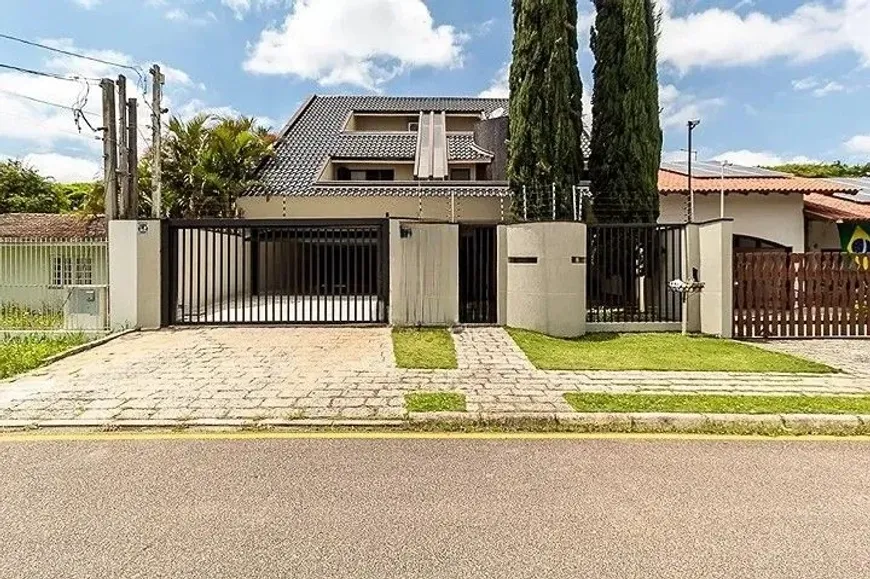 Foto 1 de Sobrado com 5 Quartos para venda ou aluguel, 493m² em Vila Izabel, Curitiba