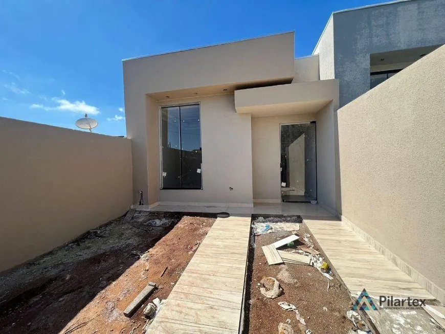 Foto 1 de Casa com 2 Quartos à venda, 65m² em Jardim Ilha do Mel, Londrina